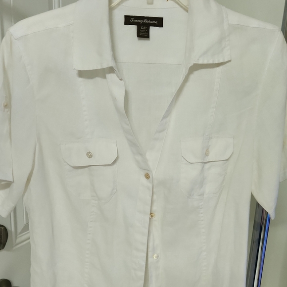 Tommy Bahama Tops - Tommy Bahama Women's Classic White Button Down Shirt
